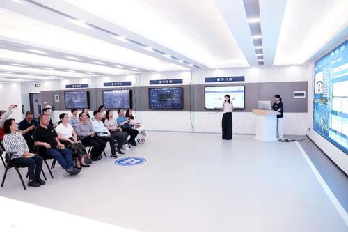 校际合作促发展 重庆对外经贸学院与西安翻译学院到访黄河科技学院交流信息技术咨询服务